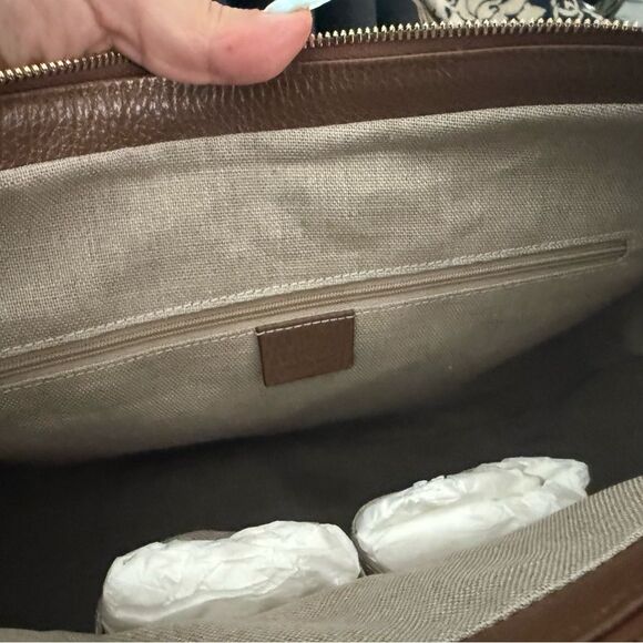 Brand new Gucci
GG Canvas Large Bree Hobo shoulder bag with dustbag - Picture 9 of 13